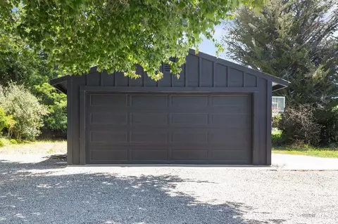 Exterior - 1801 Bodega Ave, Petaluma, CA 94952 photo 17 of 22
