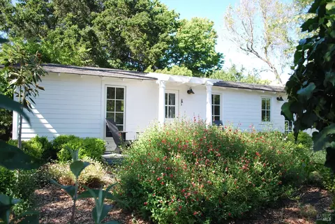 Exterior - 1801 Bodega Ave, Petaluma, CA 94952 photo 20 of 22
