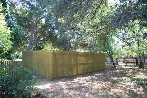 Exterior - 1801 Bodega Ave, Petaluma, CA 94952 photo 13 of 22