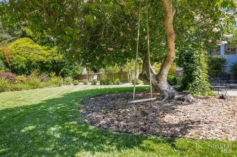 Exterior - 1801 Bodega Ave, Petaluma, CA 94952 photo 8 of 22