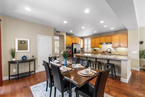 385 Decanter Cir, Windsor, CA 95492 photo 18