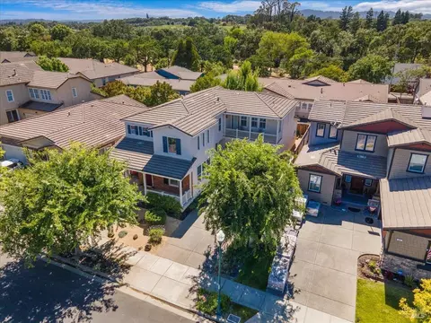385 Decanter Cir, Windsor, CA 95492 photo 39
