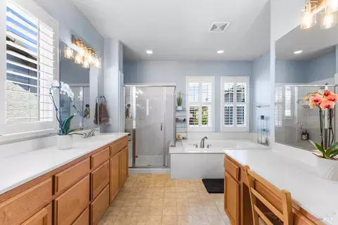385 Decanter Cir, Windsor, CA 95492 photo 26