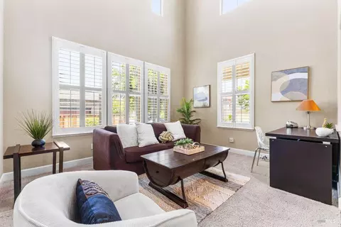 385 Decanter Cir, Windsor, CA 95492 photo 9