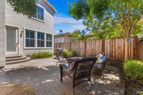 385 Decanter Cir, Windsor, CA 95492 photo 38