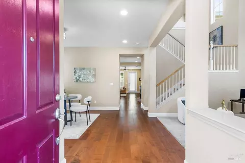 385 Decanter Cir, Windsor, CA 95492 photo 4
