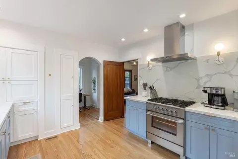 Kitchen - 439 4th St E, Sonoma, CA 95476 photo 3 of 6