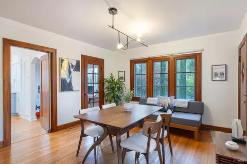 Dining - 439 4th St E, Sonoma, CA 95476 photo 4 of 5