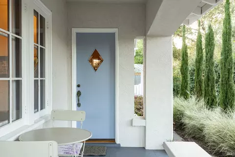 Exterior - 439 4th St E, Sonoma, CA 95476 photo 6 of 12