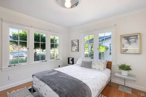 Bedroom - 439 4th St E, Sonoma, CA 95476 photo 3 of 6