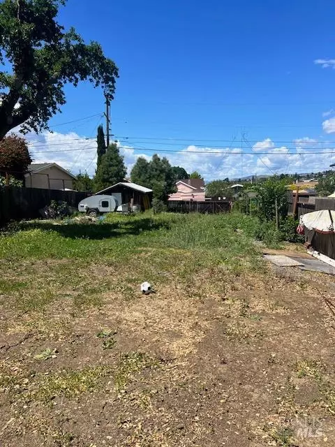 1038 Florida St, Vallejo, CA 94590 photo 2