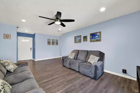 130 Ward Ct, Vallejo, CA 94589 photo 12