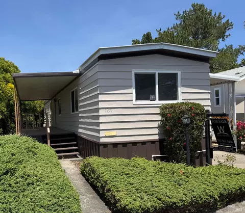 101 Drake Mews, Sonoma, CA 95476