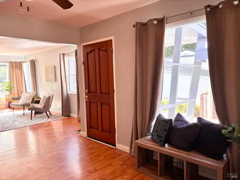 Entry Way - 161 Barbara St, Ukiah, CA 95482 photo 2 of 2