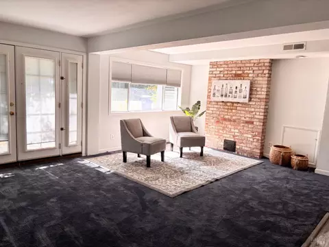 Living - 161 Barbara St, Ukiah, CA 95482 photo 5 of 7