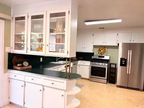 Kitchen - 161 Barbara St, Ukiah, CA 95482 photo 1 of 4