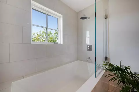 Bath - 22 Eucalyptus Rd, Belvedere, CA 94920 photo 13 of 14