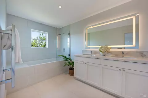 Bath - 22 Eucalyptus Rd, Belvedere, CA 94920 photo 12 of 14