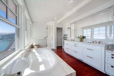 Bath - 22 Eucalyptus Rd, Belvedere, CA 94920 photo 6 of 14