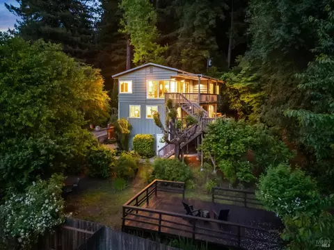 14902 Melody Ave, Guerneville, CA 95446