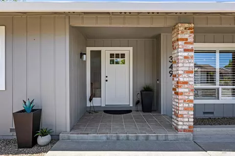 349 Pythian Rd, Santa Rosa, CA 95409