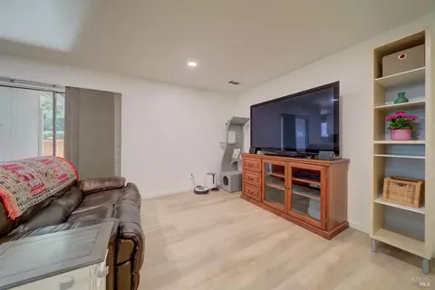Other - 935 Mason Ct, Dixon, CA 95620 photo 7 of 11