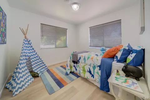 Bedroom - 935 Mason Ct, Dixon, CA 95620 photo 1 of 7