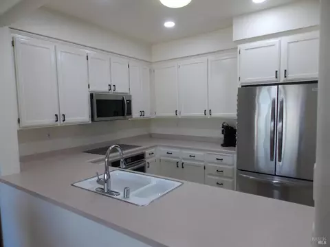 Kitchen - 834 Glen Miller Dr, Windsor, CA 95492 photo 1 of 5