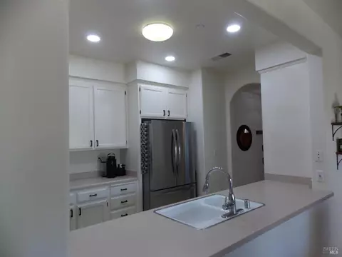 Kitchen - 834 Glen Miller Dr, Windsor, CA 95492 photo 3 of 5