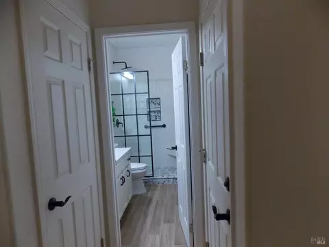 Entry Way - 834 Glen Miller Dr, Windsor, CA 95492 photo 3 of 4