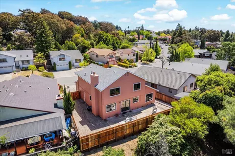 View/Area - 225 Riverview Dr, Vallejo, CA 94589 photo 2 of 7