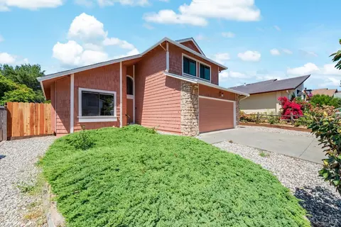 Exterior - 225 Riverview Dr, Vallejo, CA 94589 photo 3 of 12