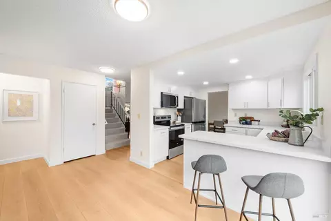 Other - 225 Riverview Dr, Vallejo, CA 94589 photo 3 of 7