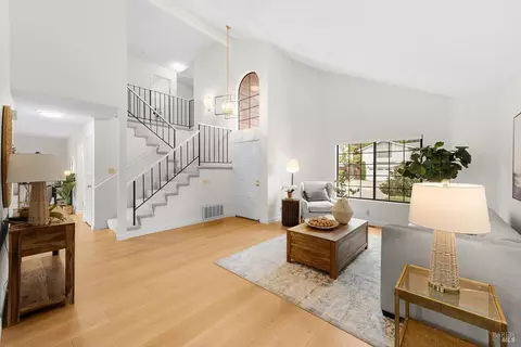 Living - 225 Riverview Dr, Vallejo, CA 94589 photo 1 of 5