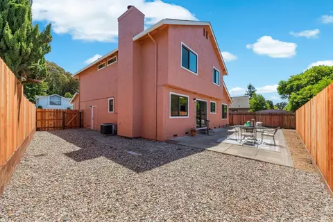 Exterior - 225 Riverview Dr, Vallejo, CA 94589 photo 5 of 12