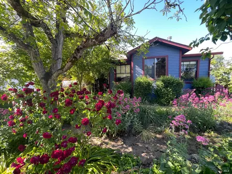 458 E San Francisco Ave, Willits, CA 95490 photo 2