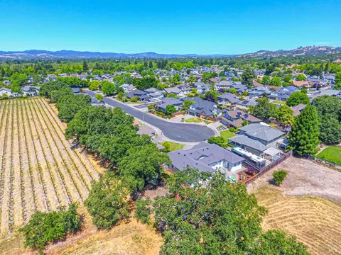 580 Peppertree Dr, Windsor, CA 95492 photo 50