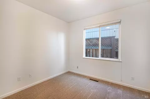 580 Peppertree Dr, Windsor, CA 95492 photo 19