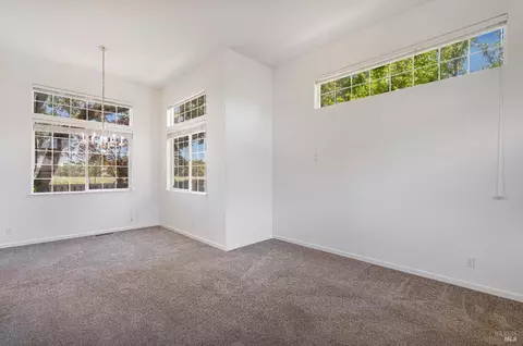 580 Peppertree Dr, Windsor, CA 95492 photo 8