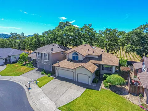 580 Peppertree Dr, Windsor, CA 95492 photo 4
