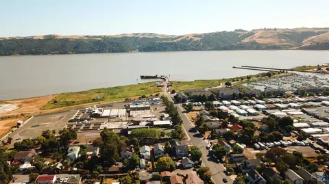 525 E H St, Benicia, CA 94510