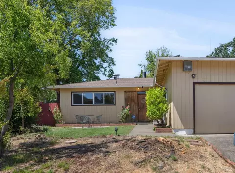 1205 Cambridge St, Novato, CA 94947