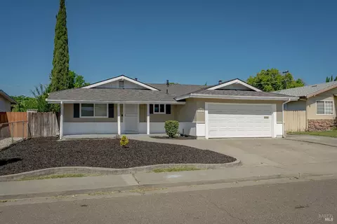 Exterior - 2235 Nottingham Dr, Fairfield, CA 94533 photo 9 of 9