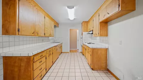Entry Way - 840 Newgate Way, Dixon, CA 95620 photo 1 of 1