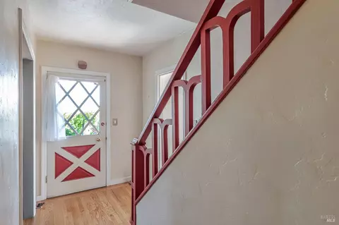 20 Laurel Ave, Petaluma, CA 94952 photo 5