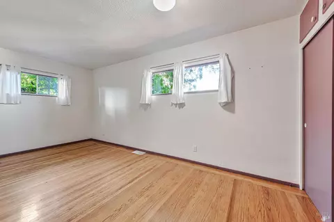 20 Laurel Ave, Petaluma, CA 94952 photo 16