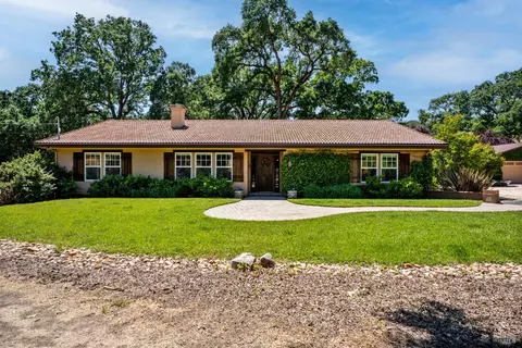 3700 Feliz Creek Rd, Hopland, CA 95449