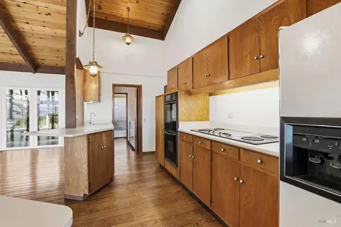 Kitchen - 16 Burning Tree Dr, Novato, CA 94949 photo 2 of 4