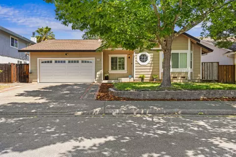 9508 Jessica Dr, Windsor, CA 95492 photo 2