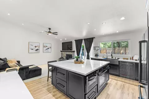 9508 Jessica Dr, Windsor, CA 95492 photo 11